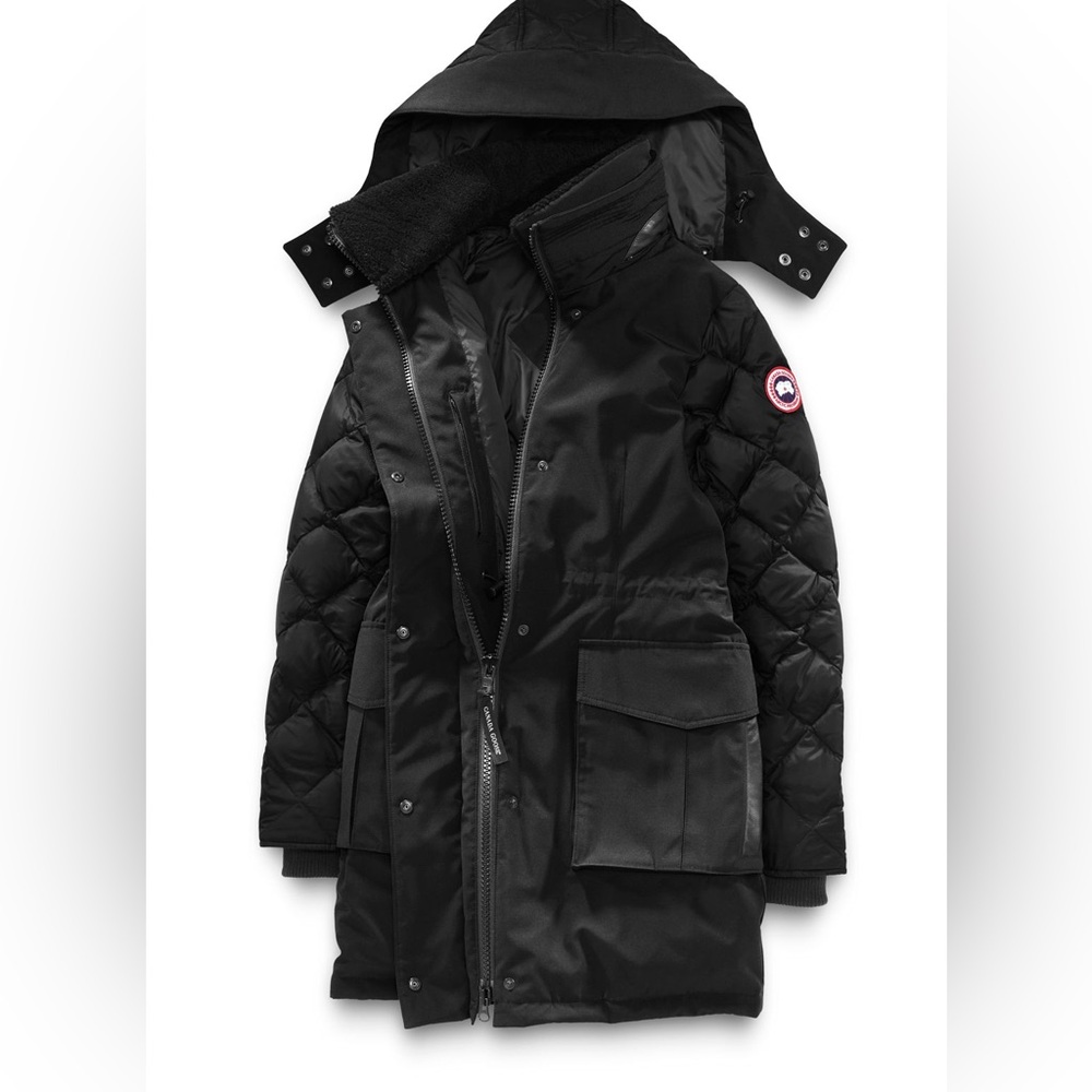 Canada Goose Elwin Parka – Style 3205L
Size: Small